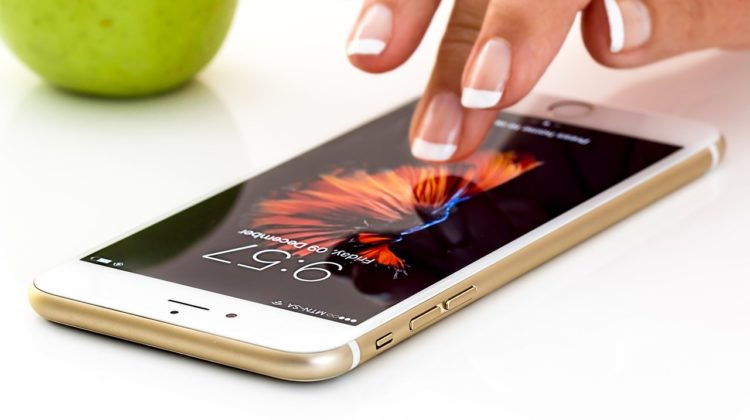 smartphone-1894723_1280 - The Deeping