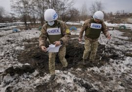 The Russian and Ukrainian governments both blamed forces aligned with the other for mortar fire in eastern Ukraine and for using the accusations as justification for increased aggression.