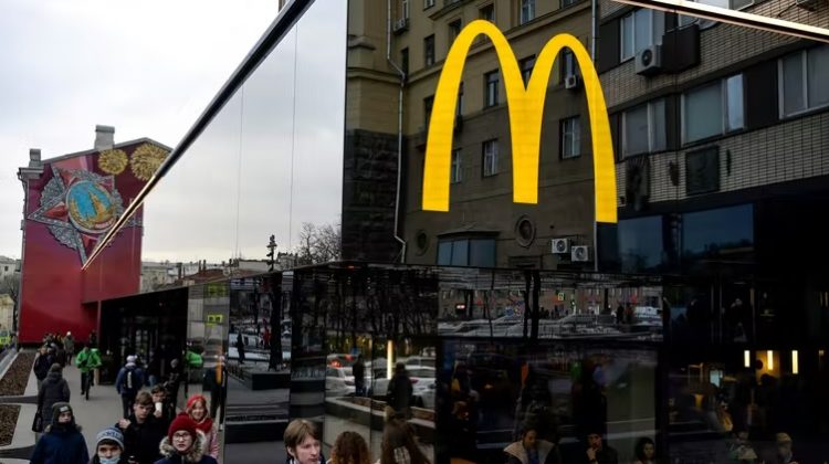 The McDonald’s flagship restaurant at Pushkinskaya Square - The Deeping