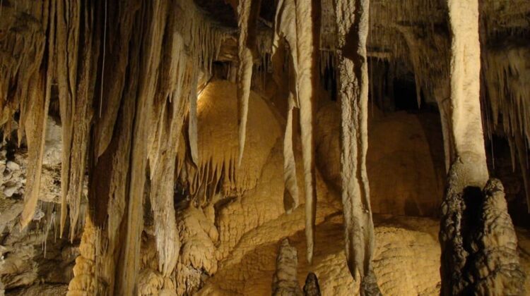 caves - The Deeping